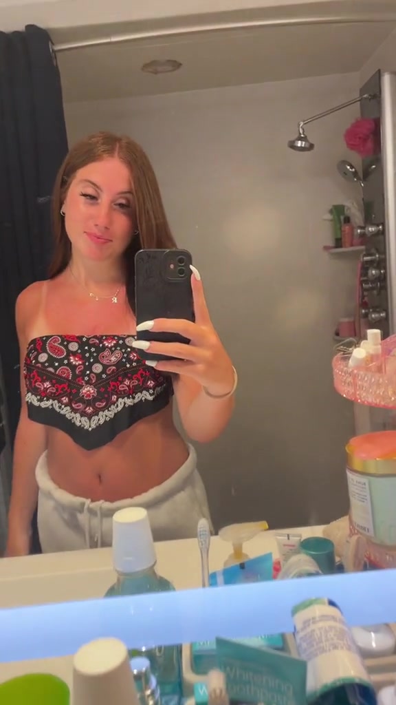 @beccaaa😋