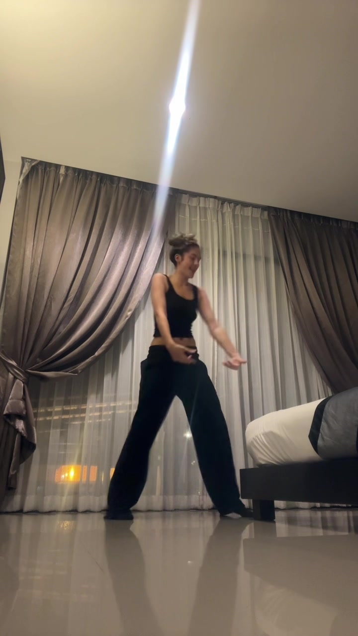 @Ellie&hearts;️