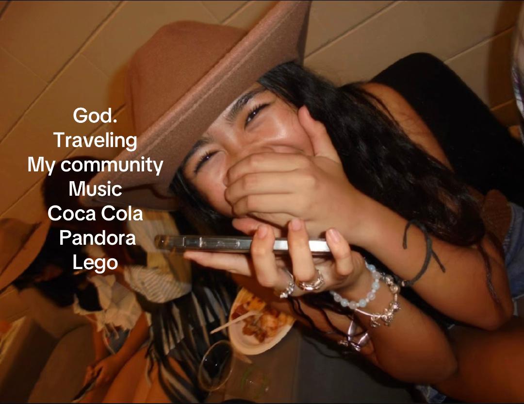 @༺☆༻