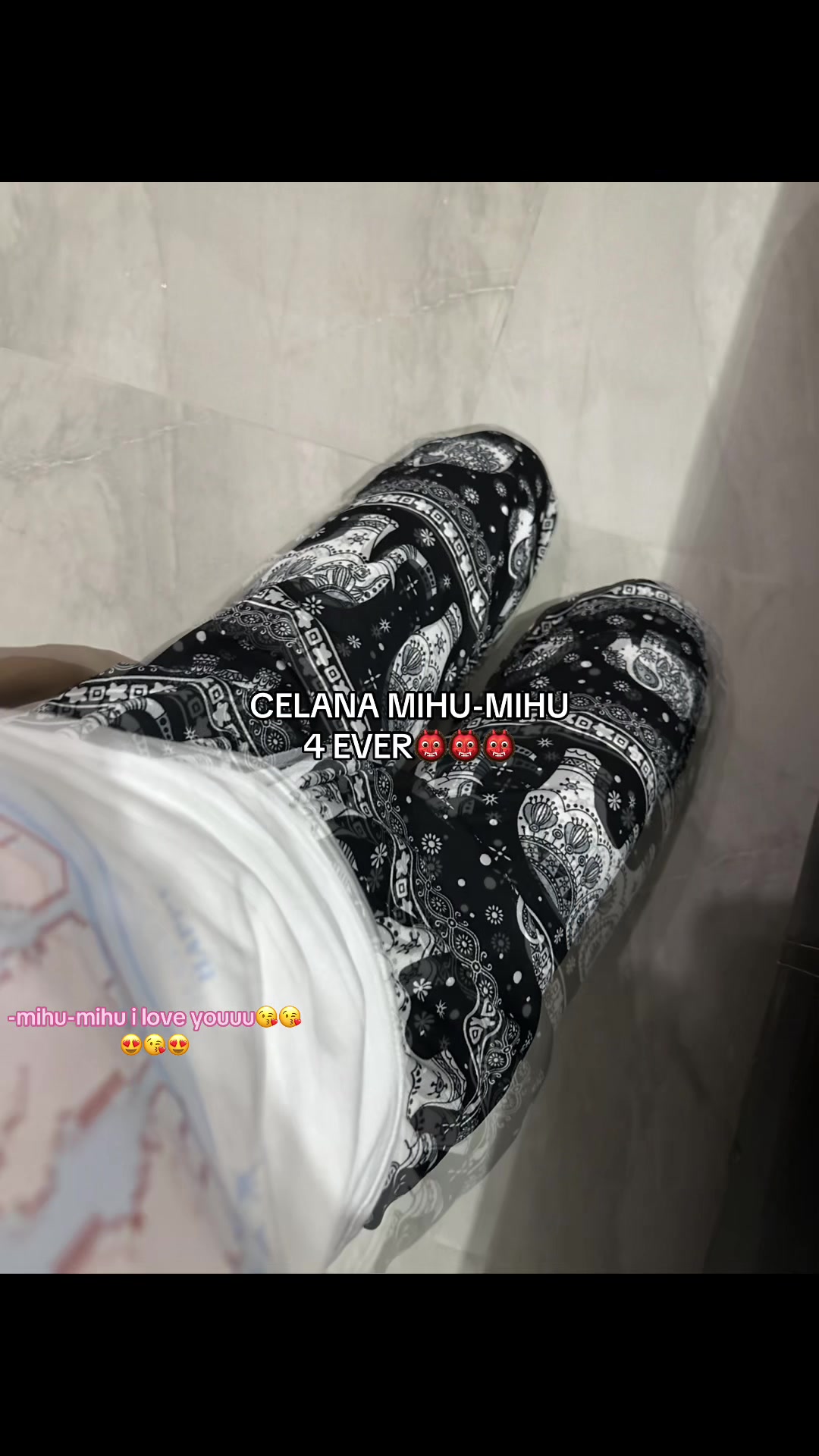 @🫠