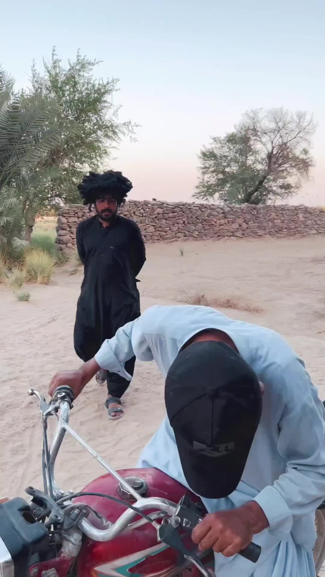 @Majid__Essa