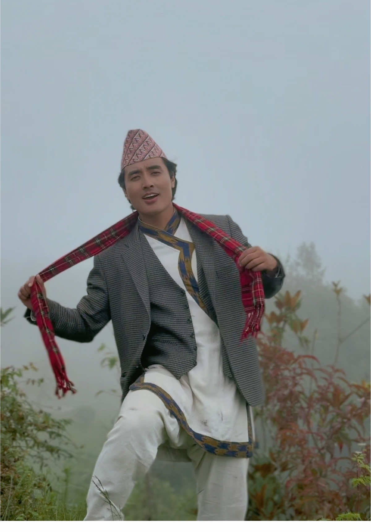 @👑Chris Gurung👑