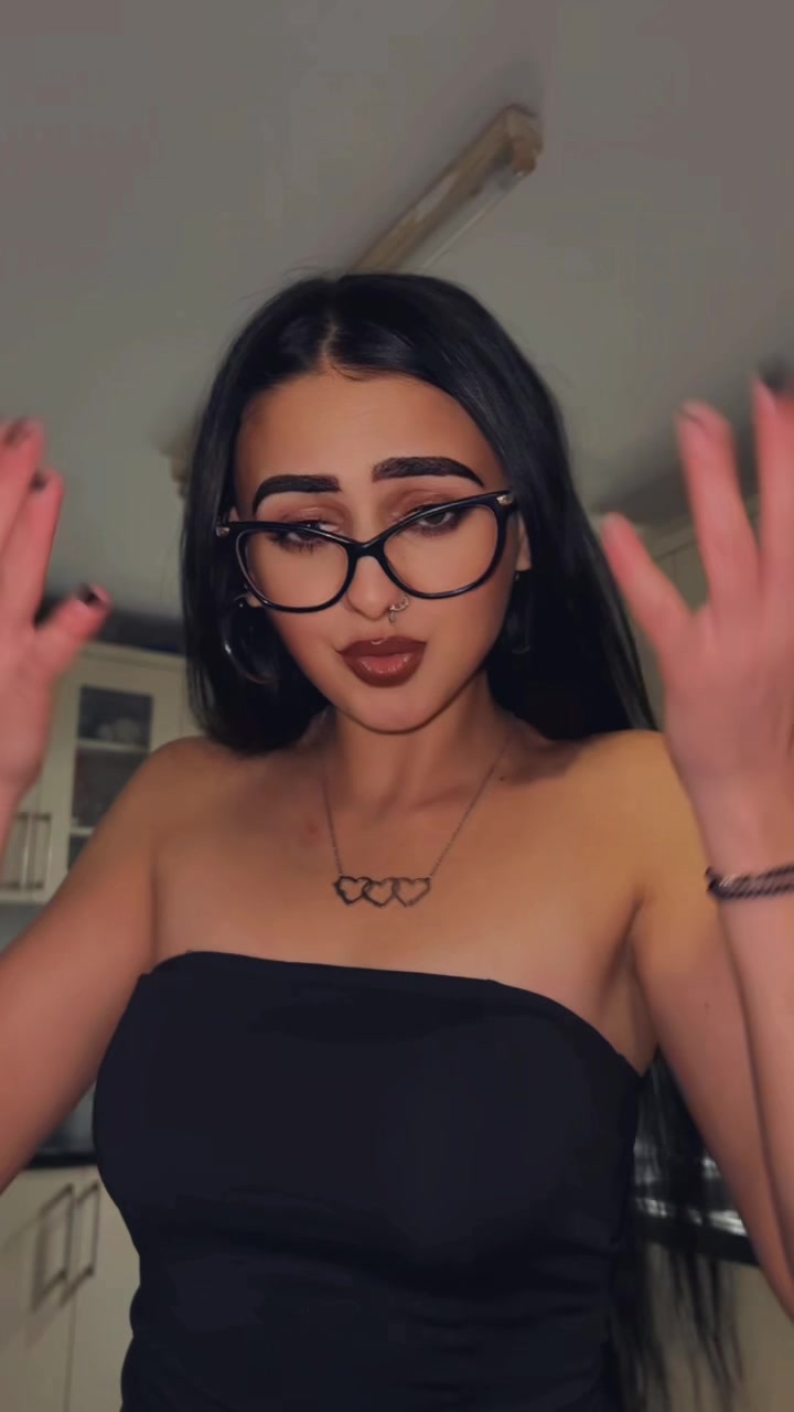 @ᖴᒪᓍᖇᖻ🖤