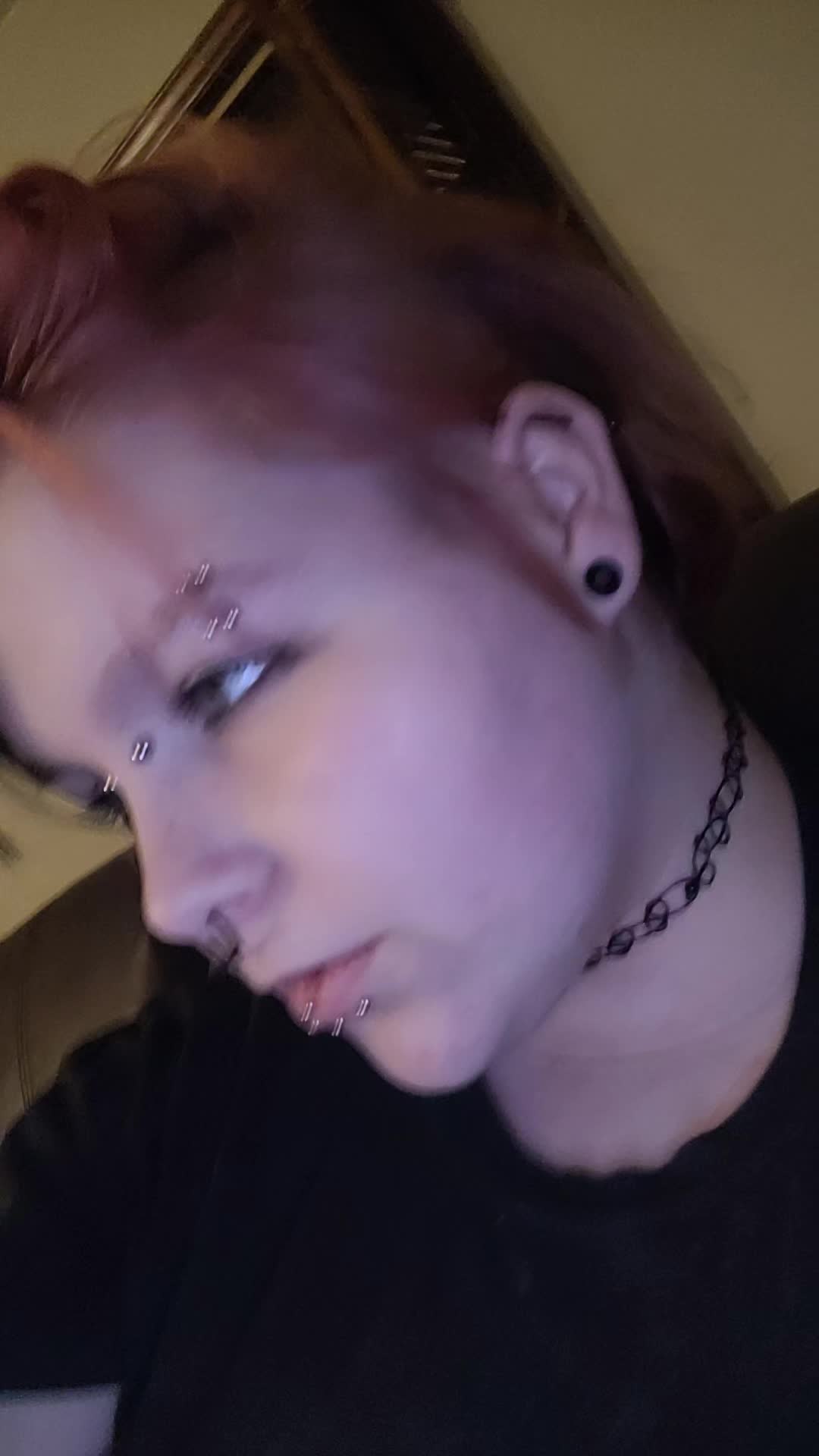 @Ally_Wolfy666