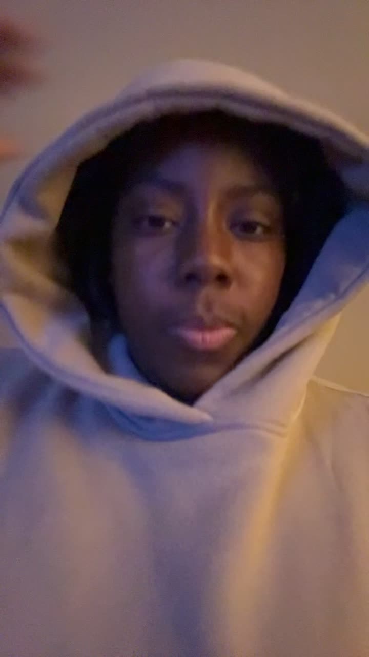 @Unecka
