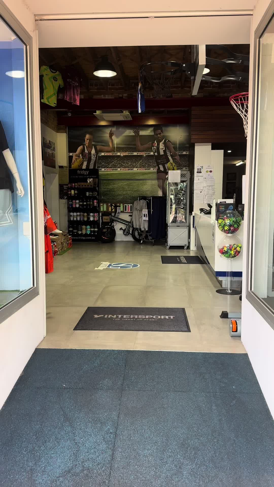 @Intersport Midland