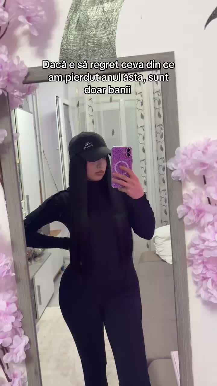 @&bull;𝐀𝐋𝐄𝐗𝐀𝐍𝐃𝐑𝐀 𝐕&bull;