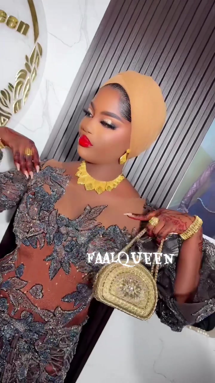 @FaalQueen💇🏽♀️💄