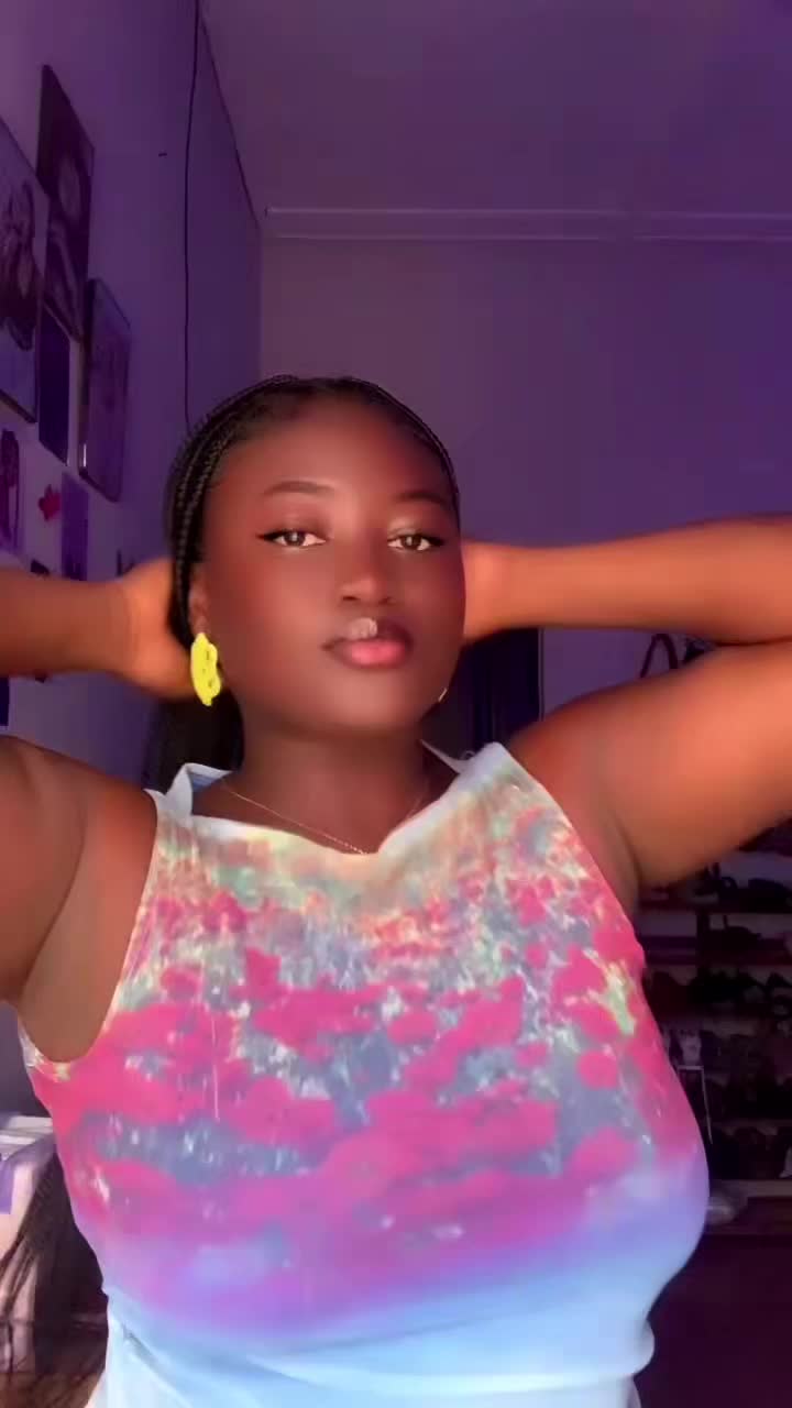 @🦋🫂Naana pee☺️❤️