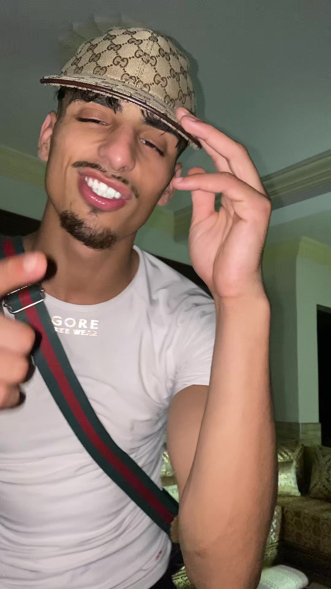 @Mou7a_cee