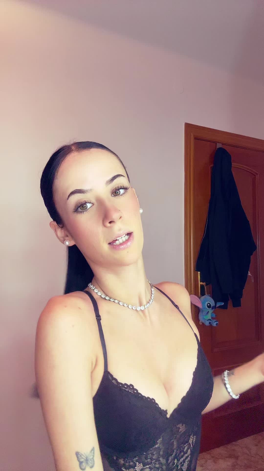 @Saamyylosoo