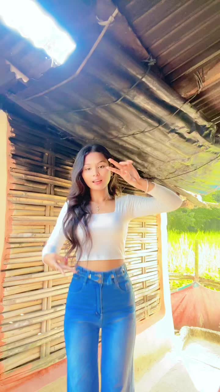 @🦚