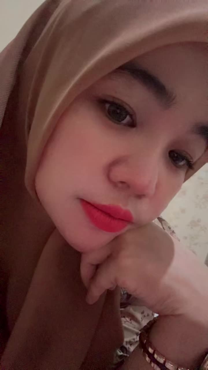 @Chechecyl