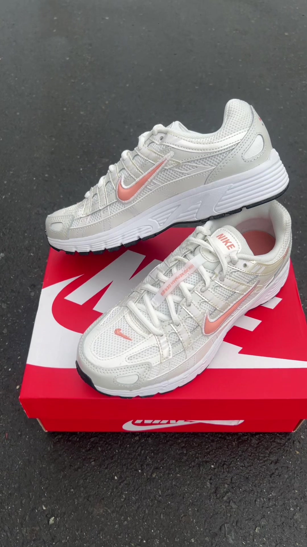 @SariKicks