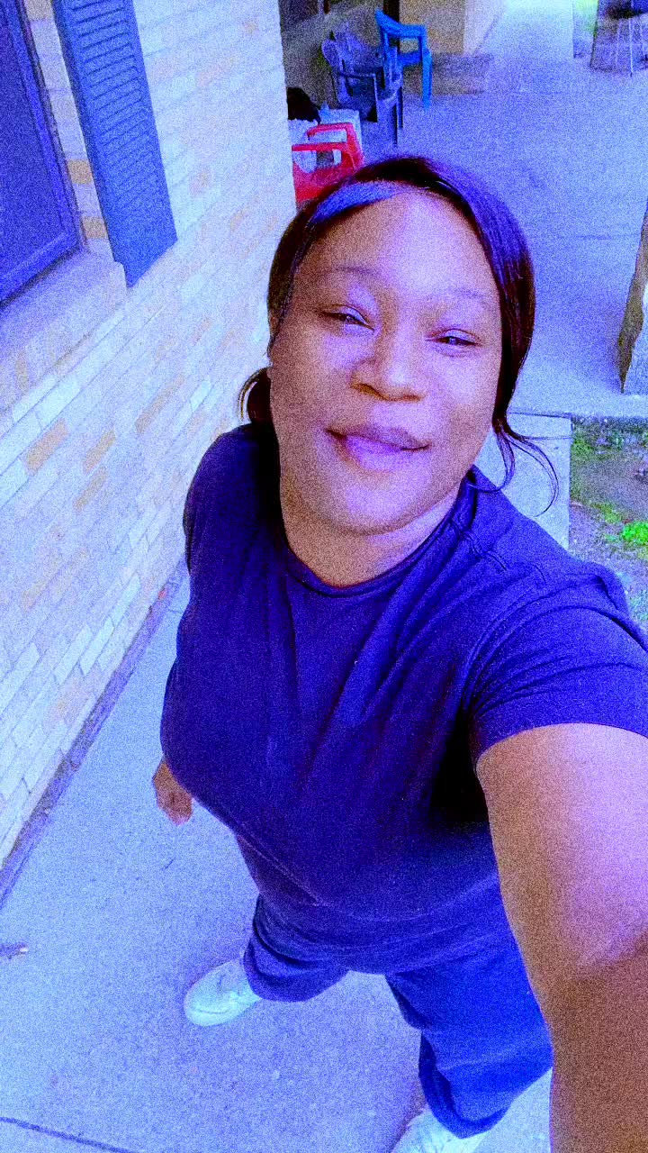 @Banieshia Shantrell