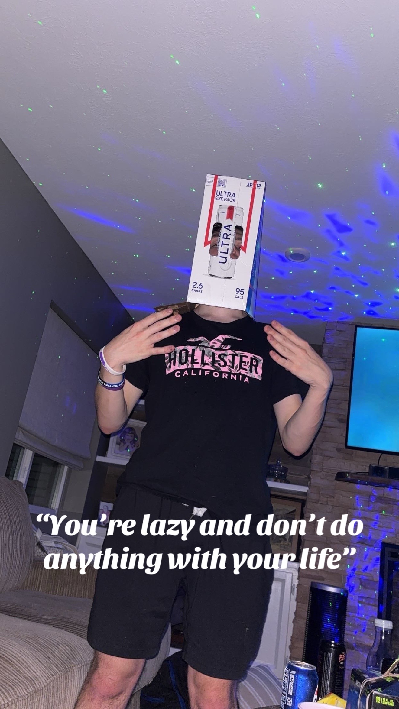 @Connor ✝️🪿🧱🦭🐯🦥🍻✈️⚽️🦖