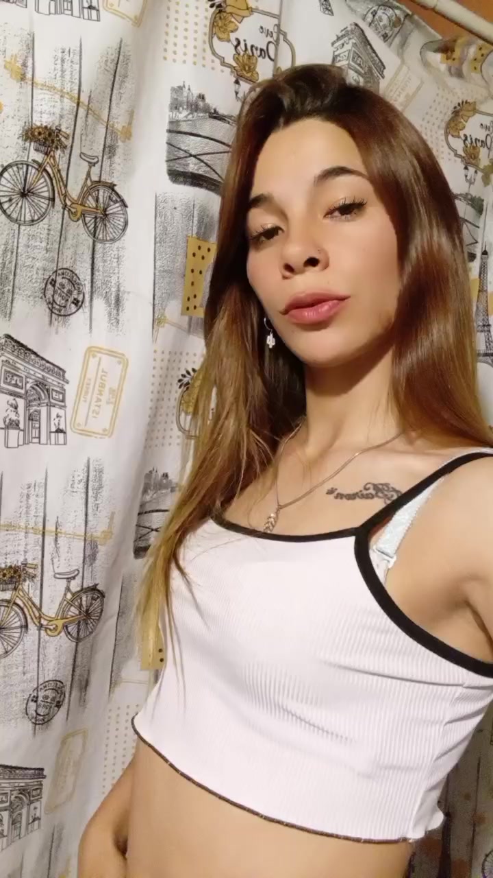 @niinavega24