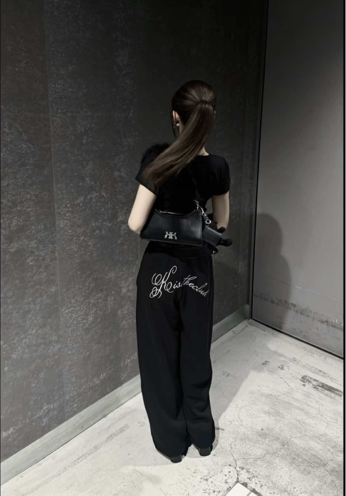 @𝐂𝐡𝐢𝐬𝐚