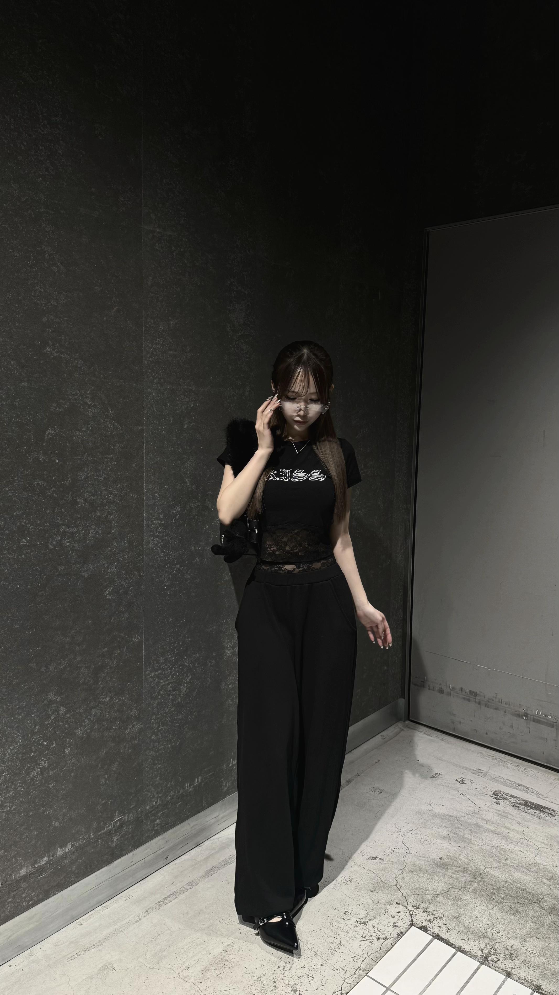 @𝐂𝐡𝐢𝐬𝐚