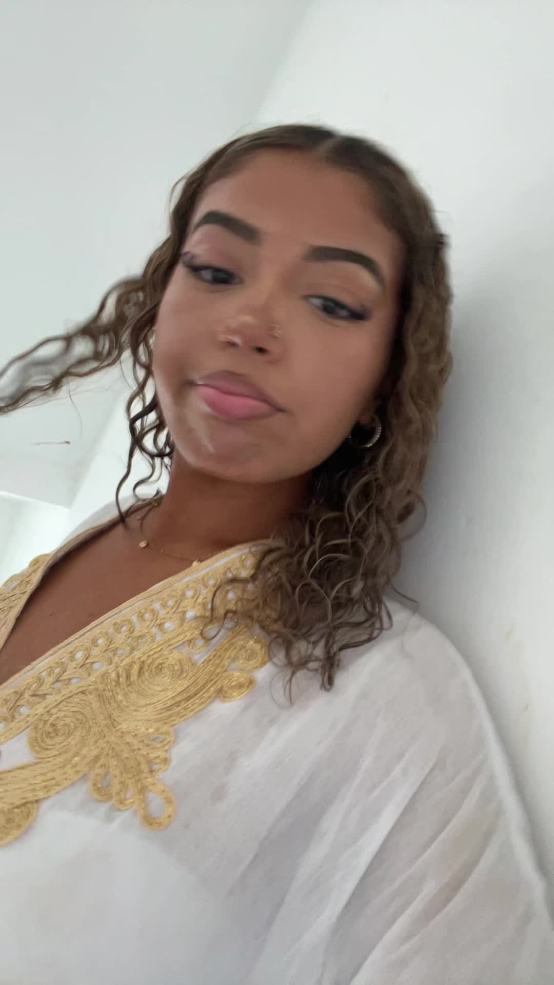 @𝒴ℴ𝓈𝓇𝒶𝒶🏝️