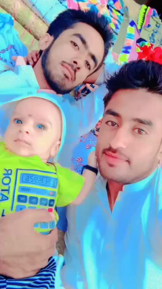 @It's_Me_Foujji🇵🇰
