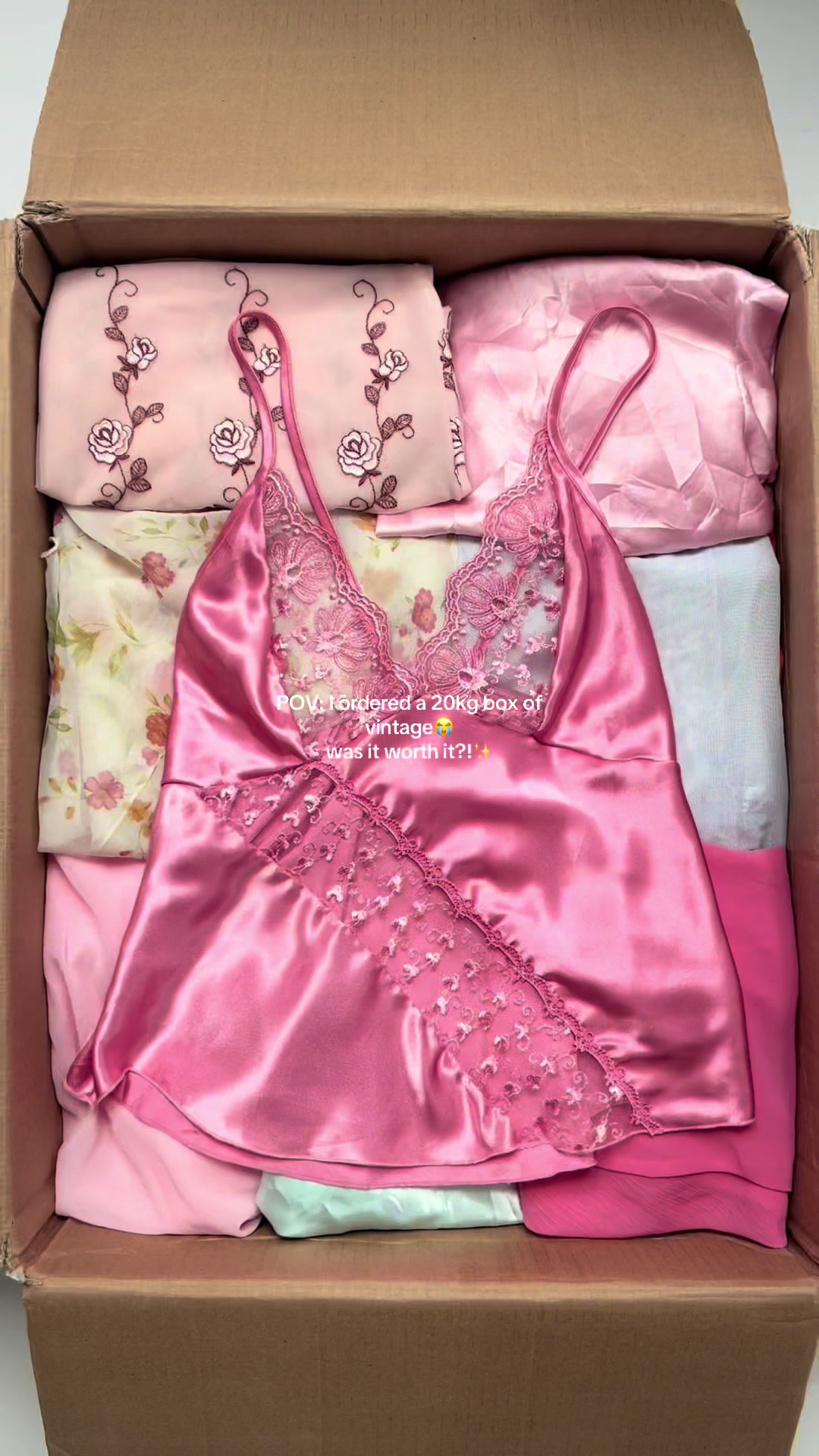 @Kitty Love Vintage