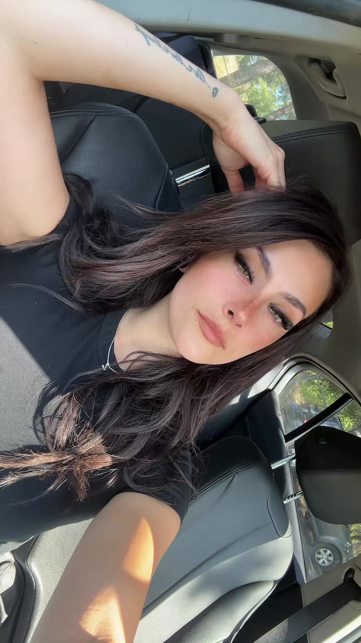 @𝖀𝖍𝖒𝖊𝖊𝖑𝖊𝖊𝖚𝖍𝖍 🤍