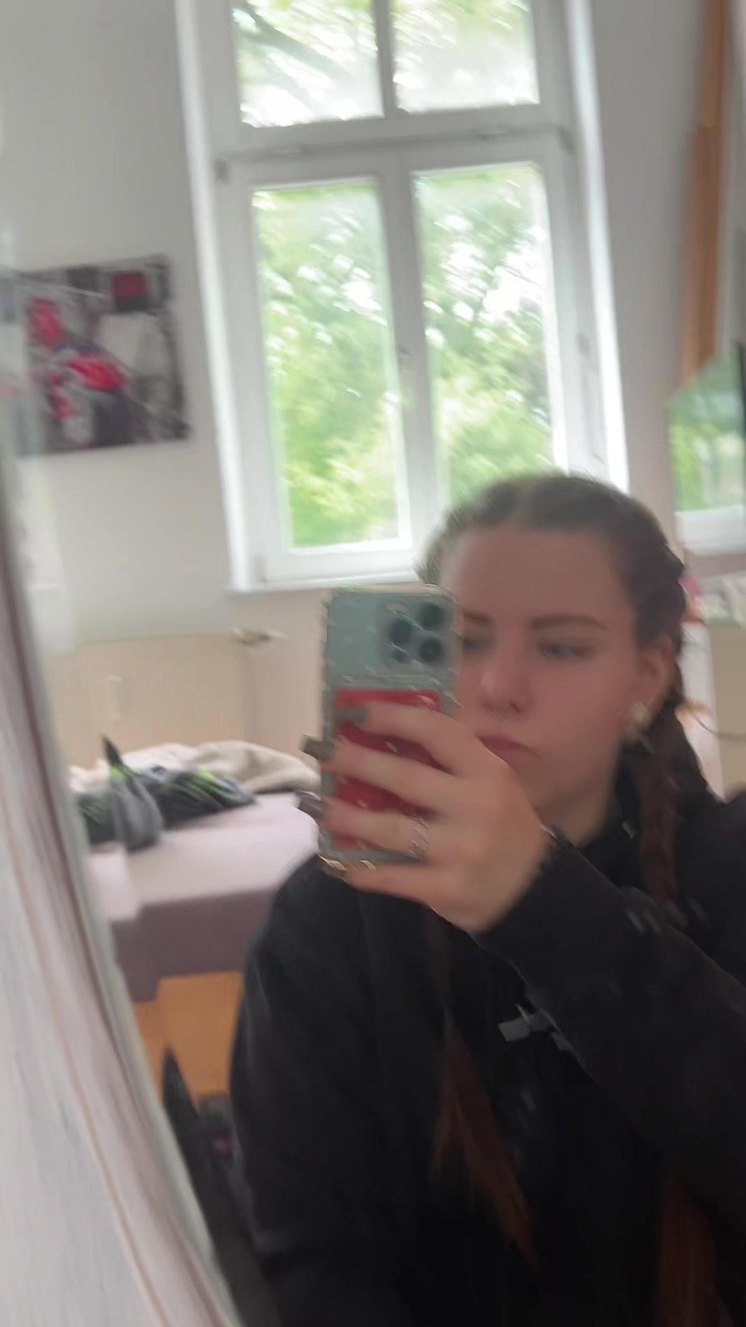 @holdemaiiid