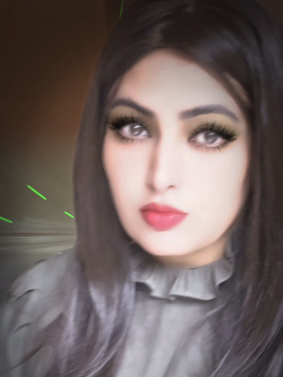 @𝙈𝘼𝙇𝘼𝙄𝙆𝘼 𝙆𝙃𝘼𝙉