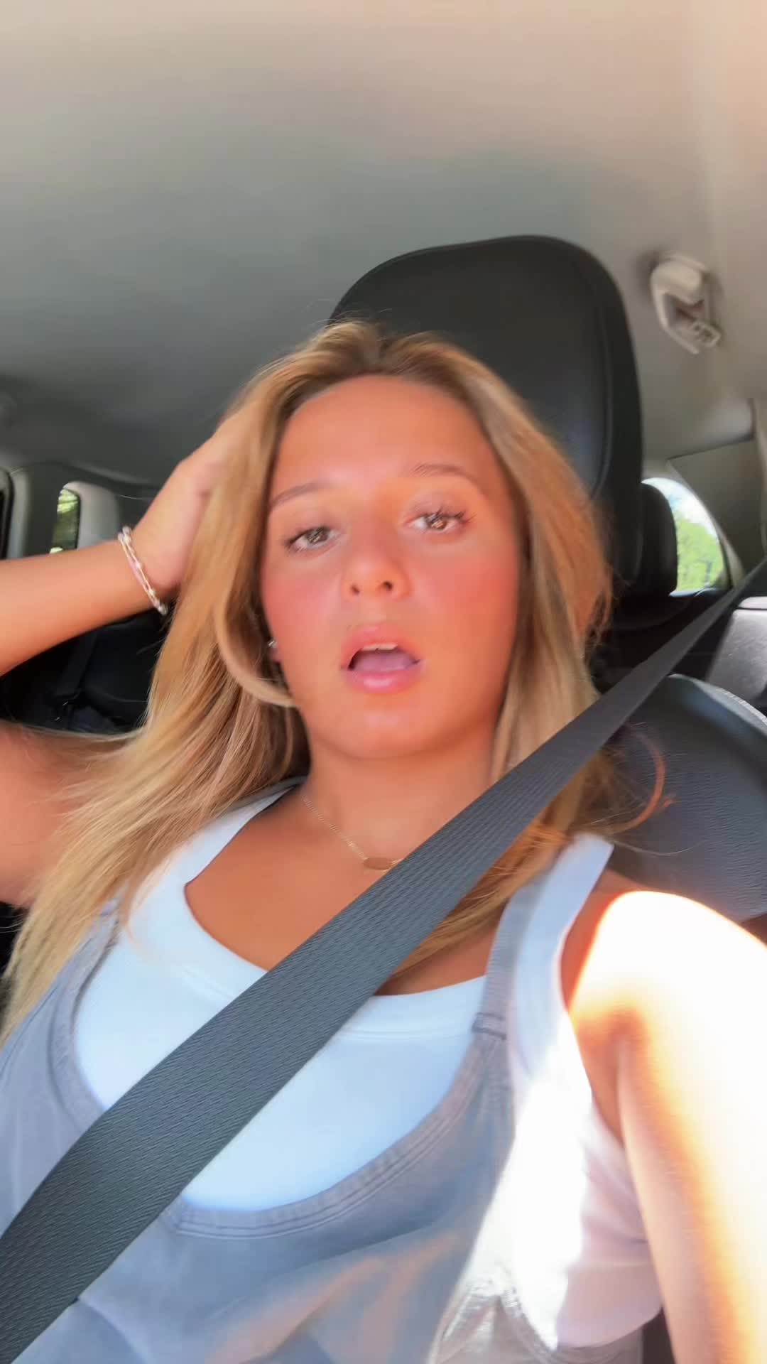 @lexiii