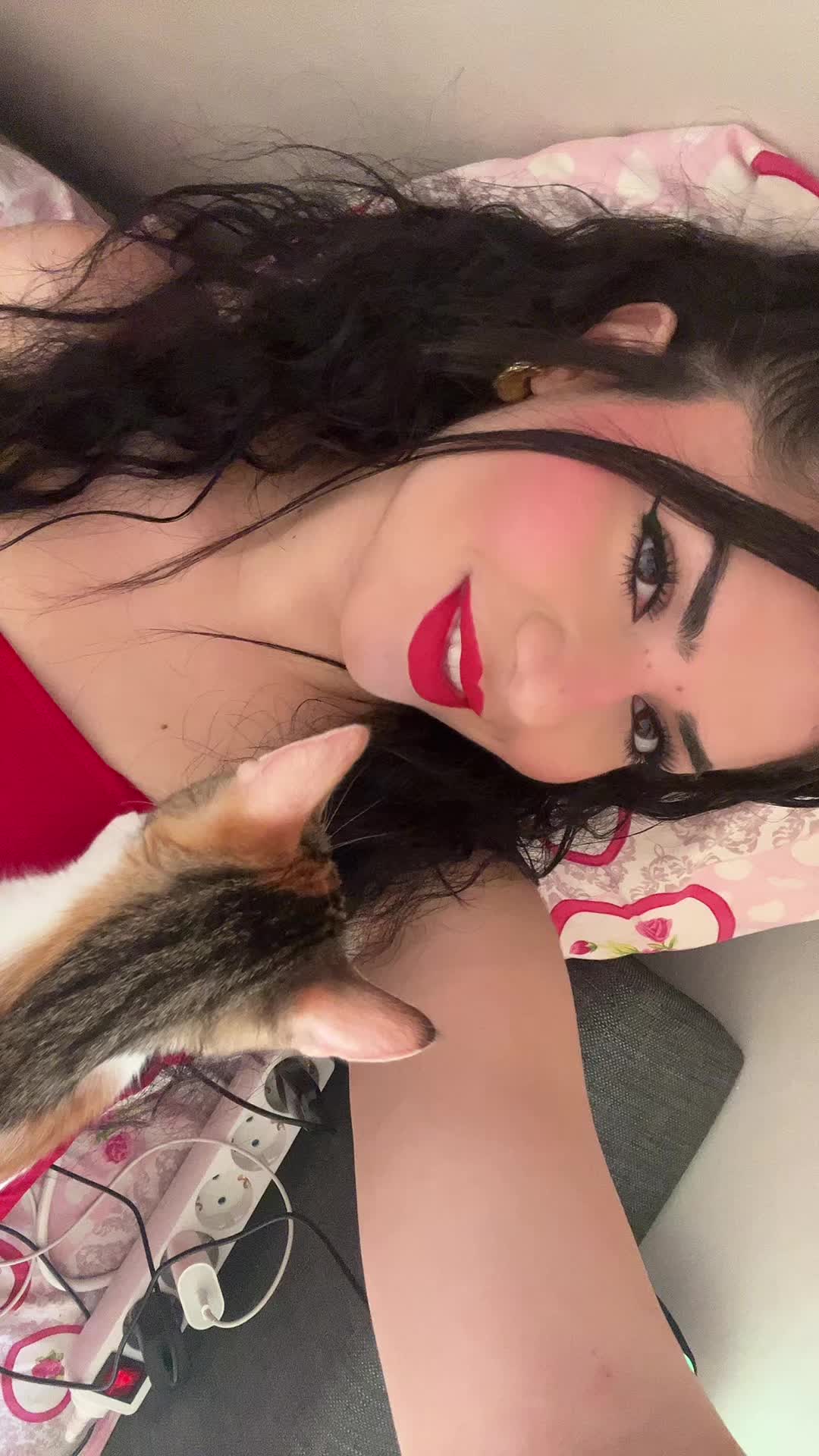 @Glykeria_flk