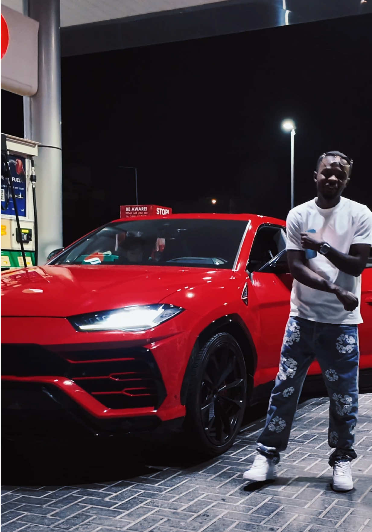 LERIS LUKETO (@lerisluketolevrai) - Urlebird