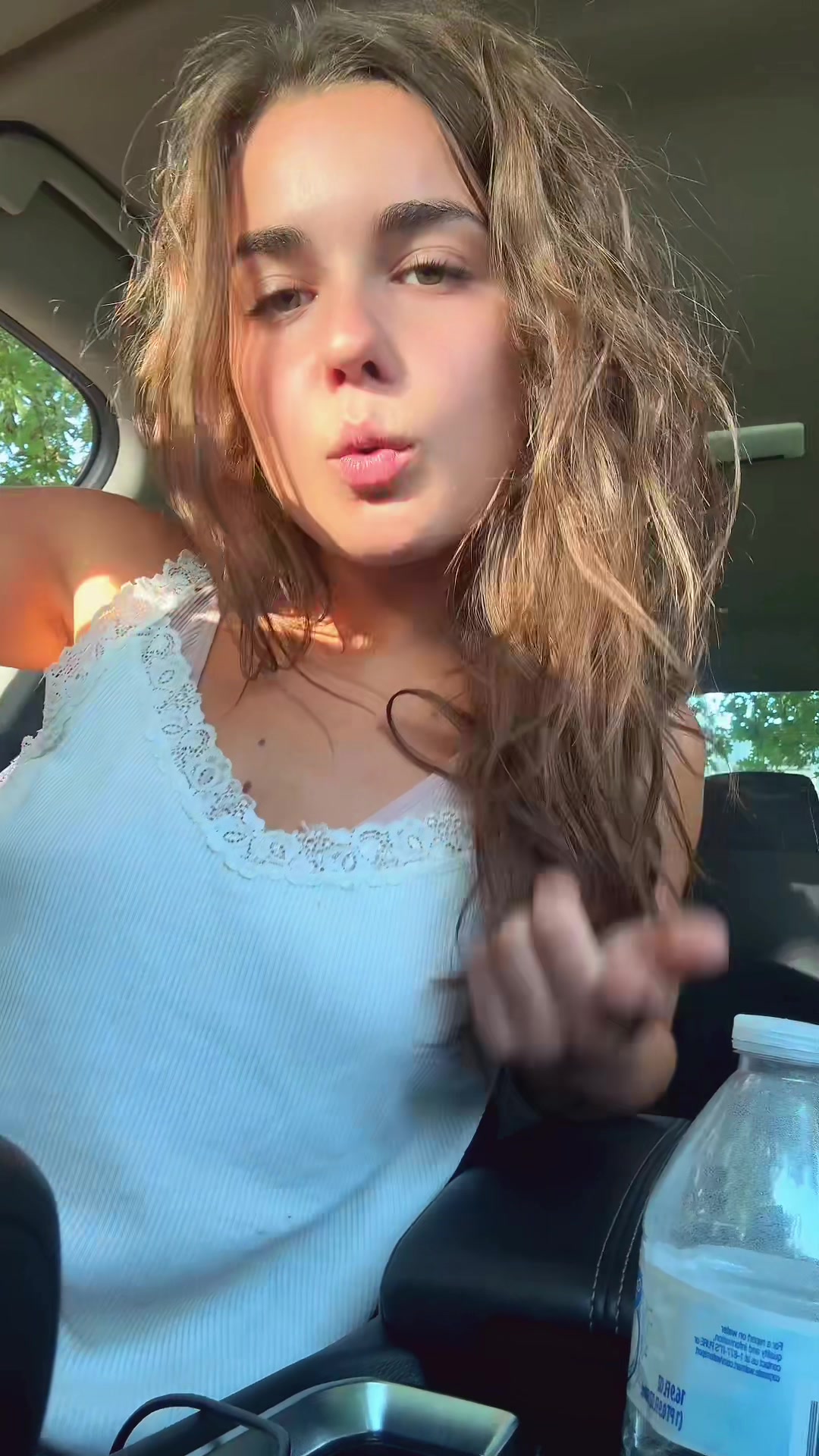 @hellafunchick