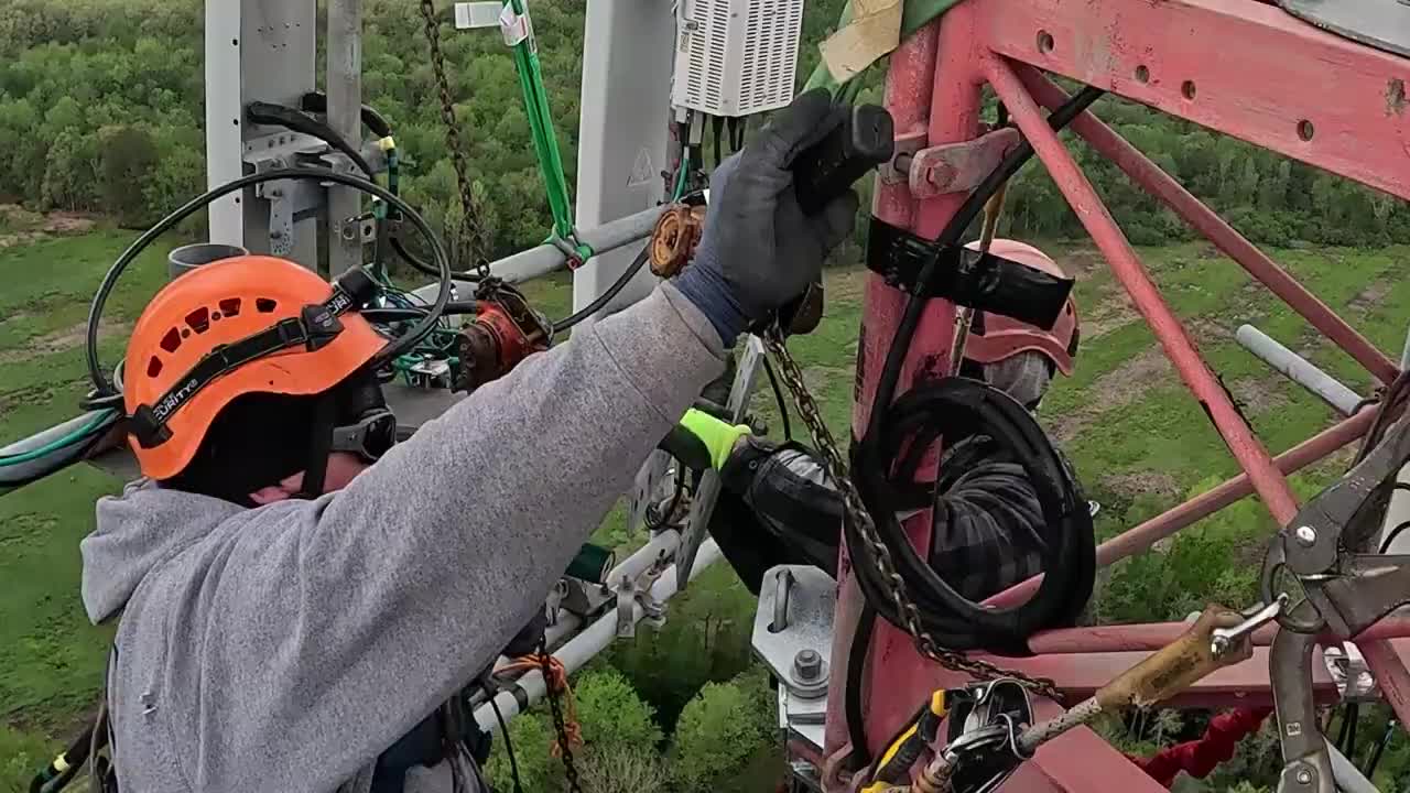 @DesignElectricInc