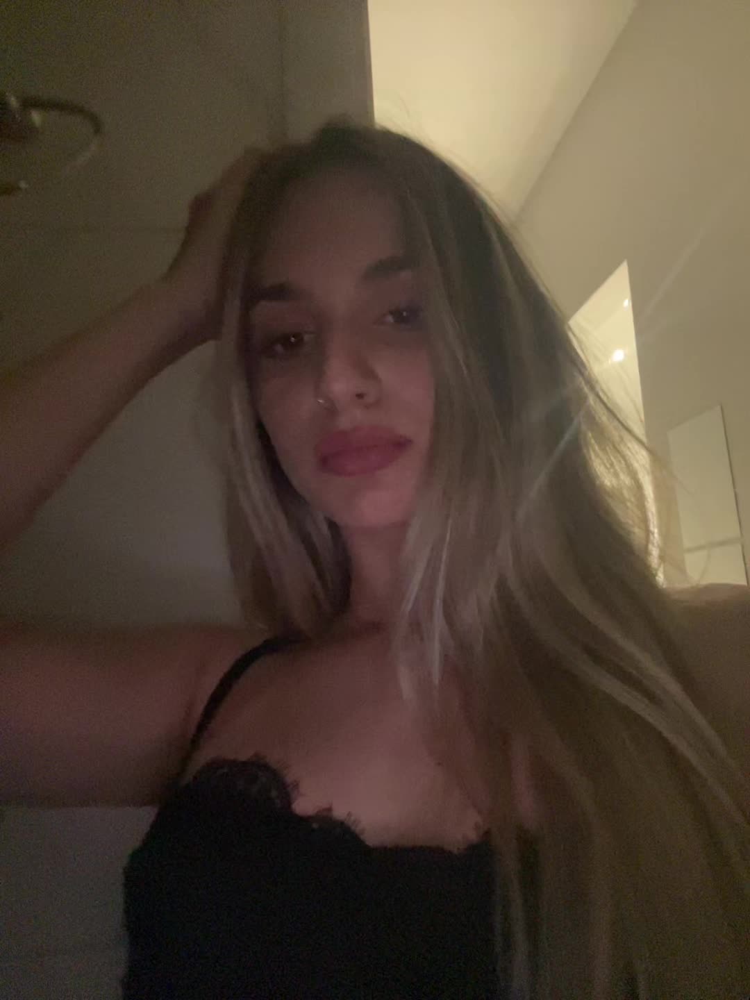 @konstantina