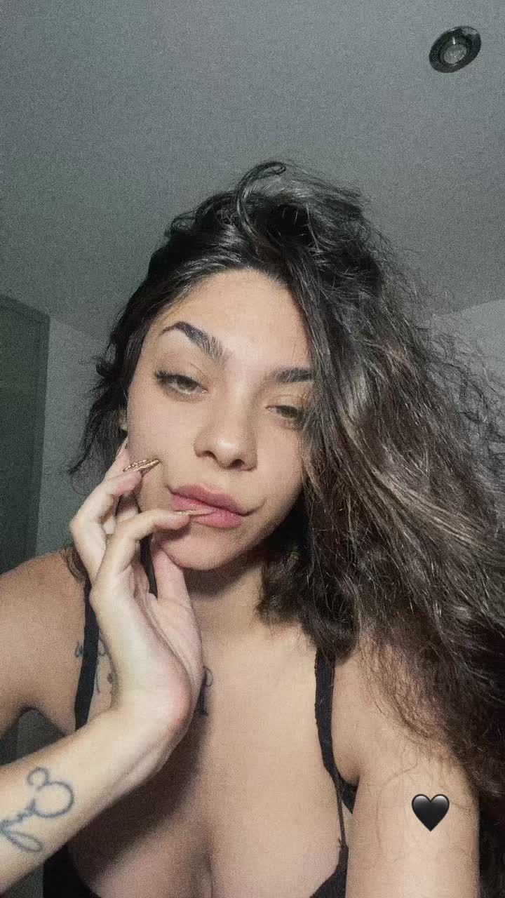 @Aiida Reey