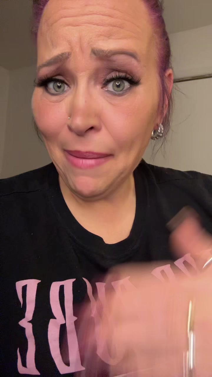 @Bee