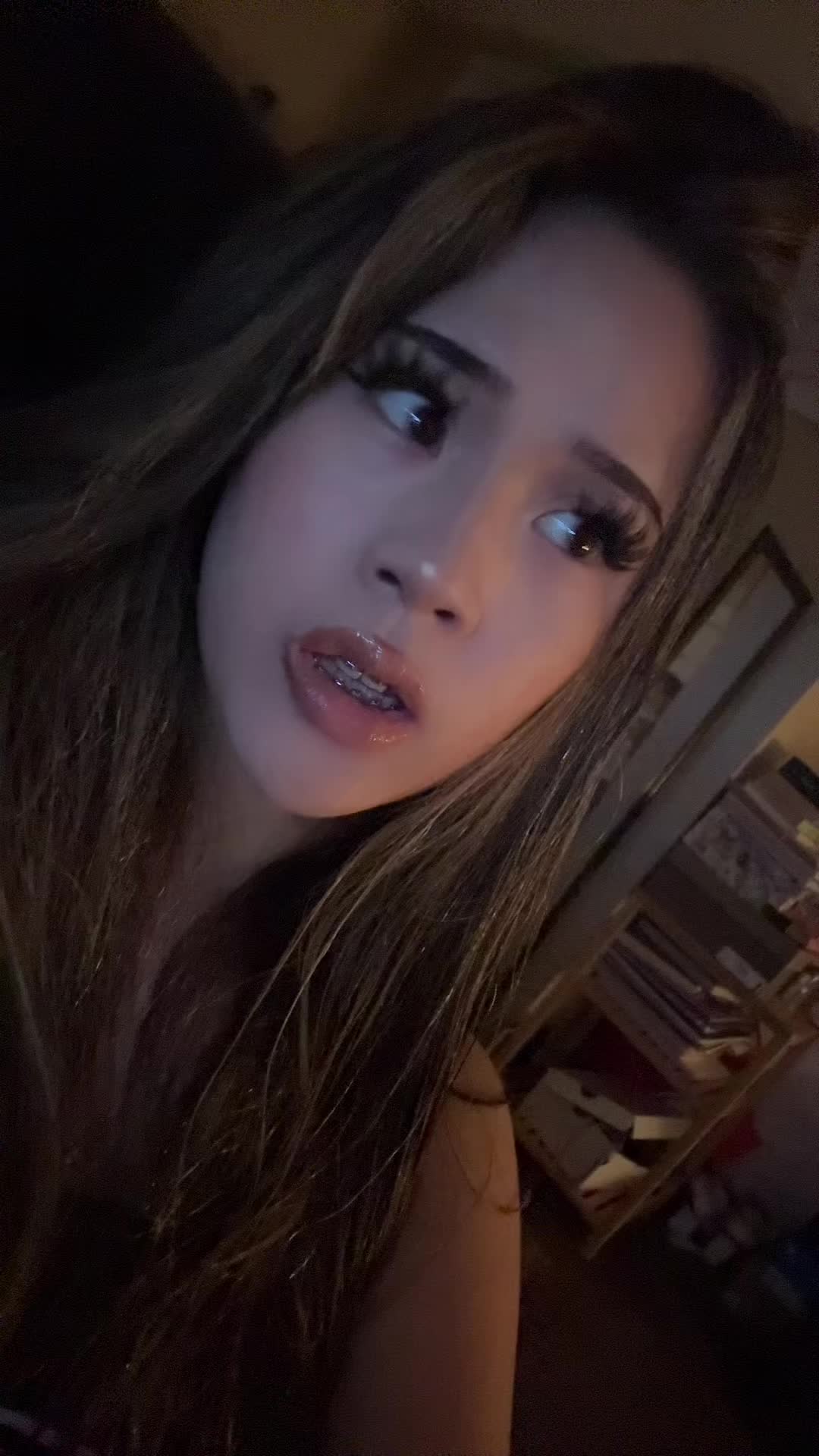 @⠀natalia<3