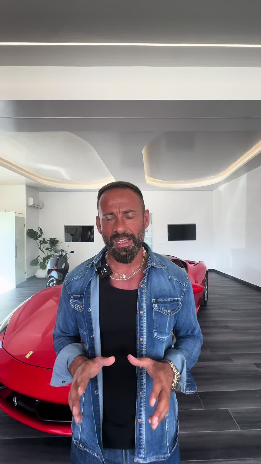 @Golden Cars Luxury