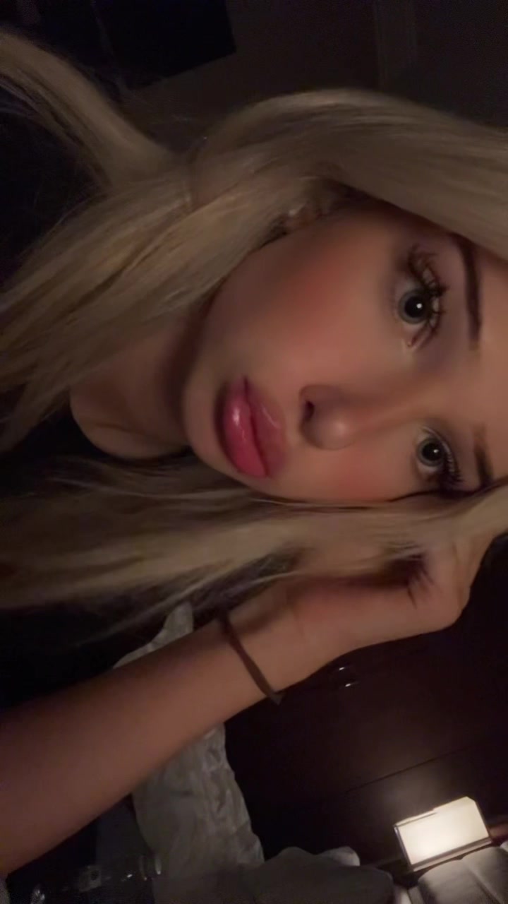@анисья