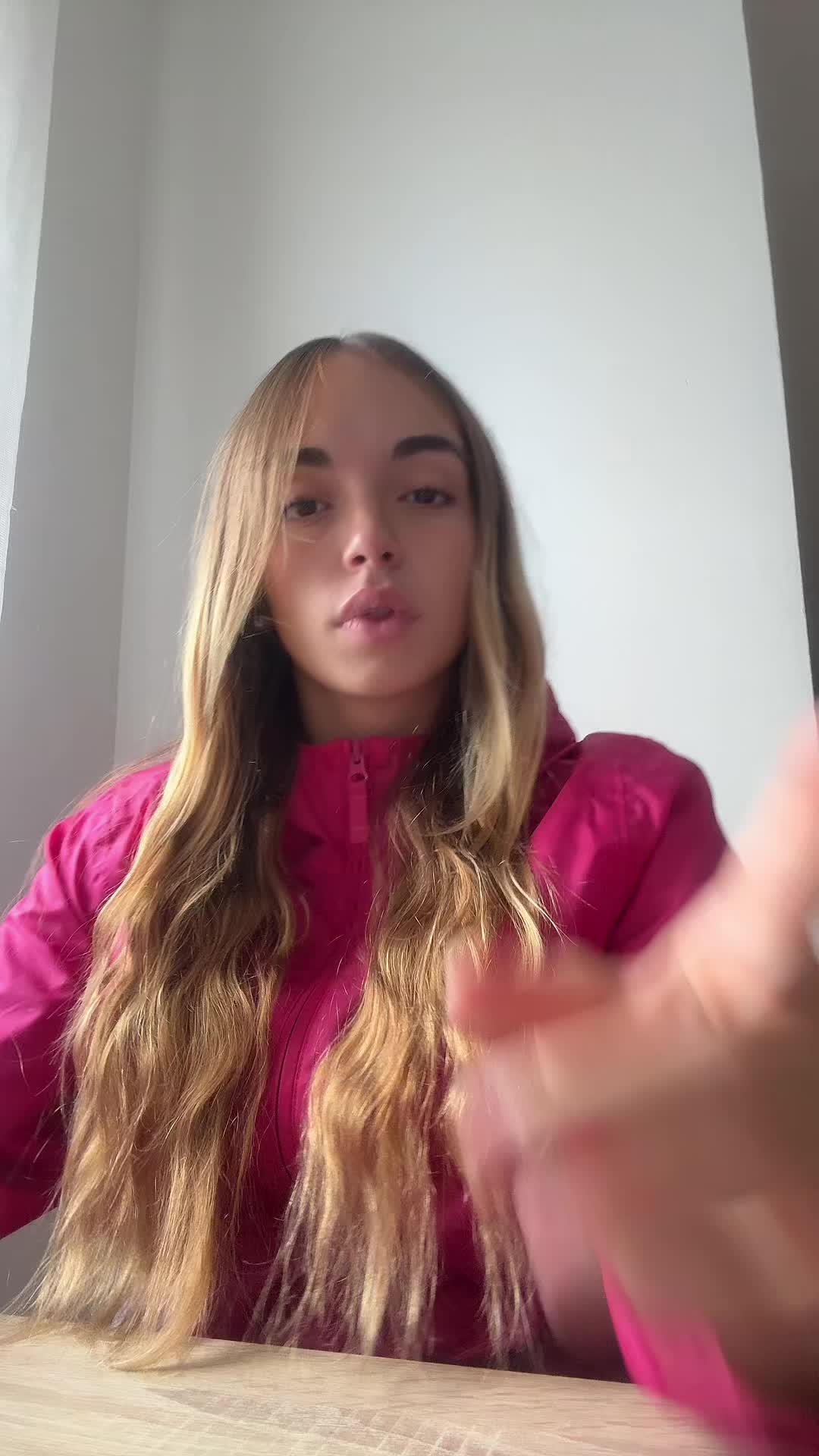 @mireiaturro