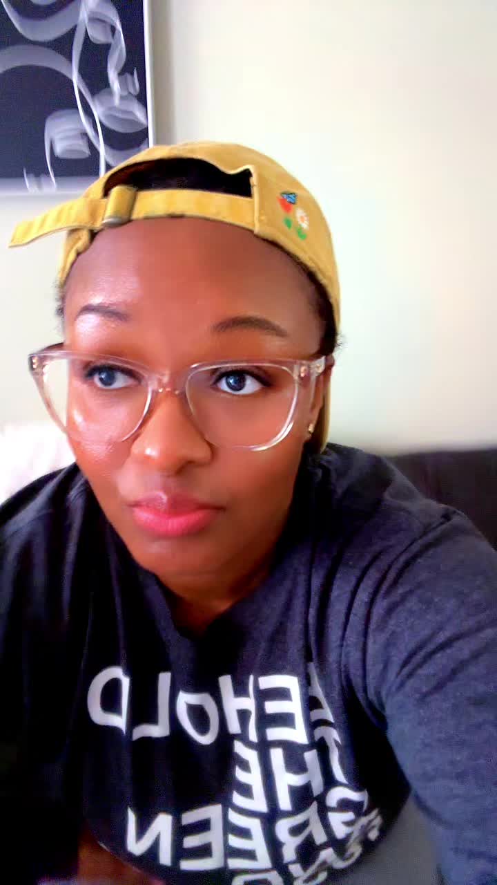 @8xMommaBear