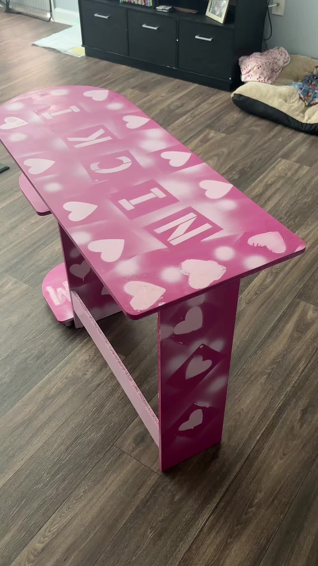 @BARBIEMINAJ
