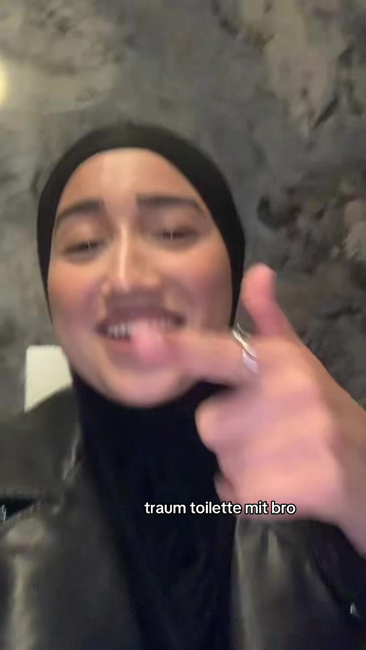 @azra ྀིྀི