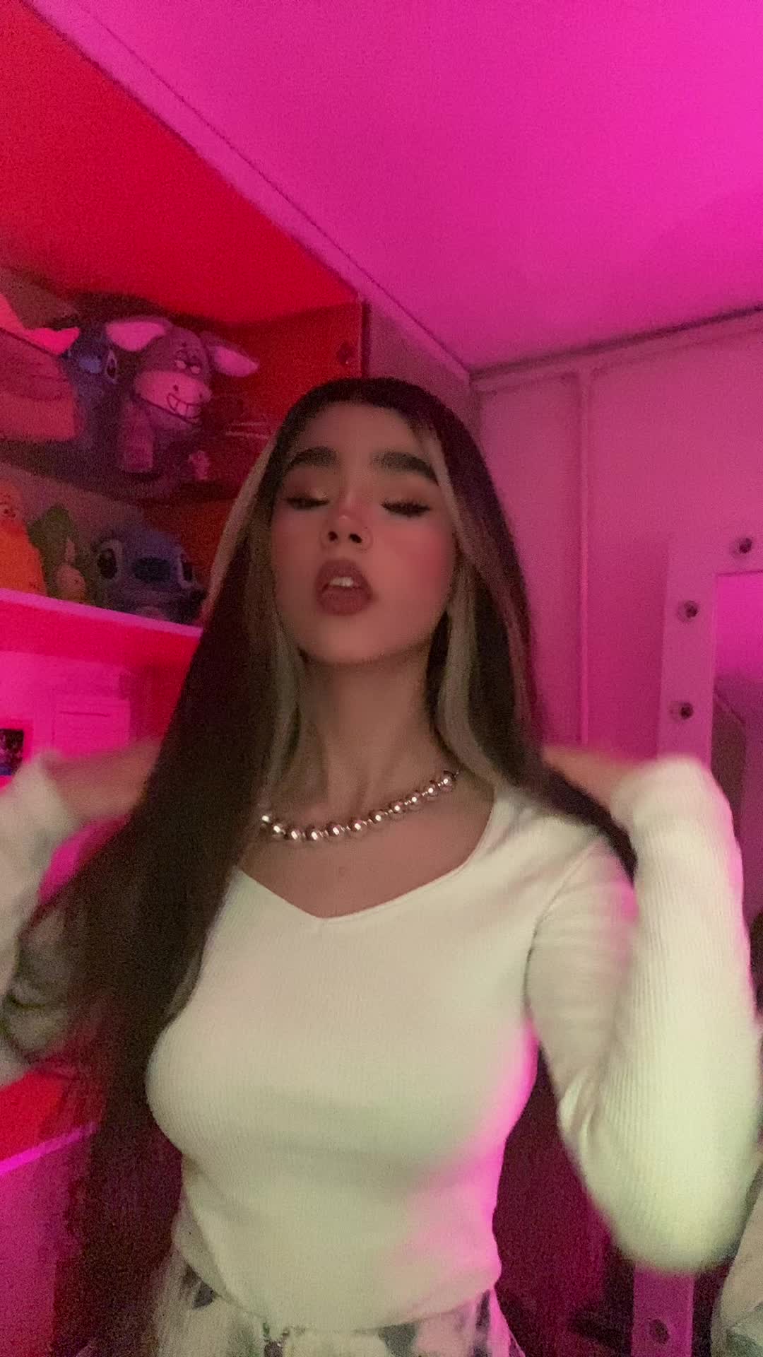 @1xnasix1