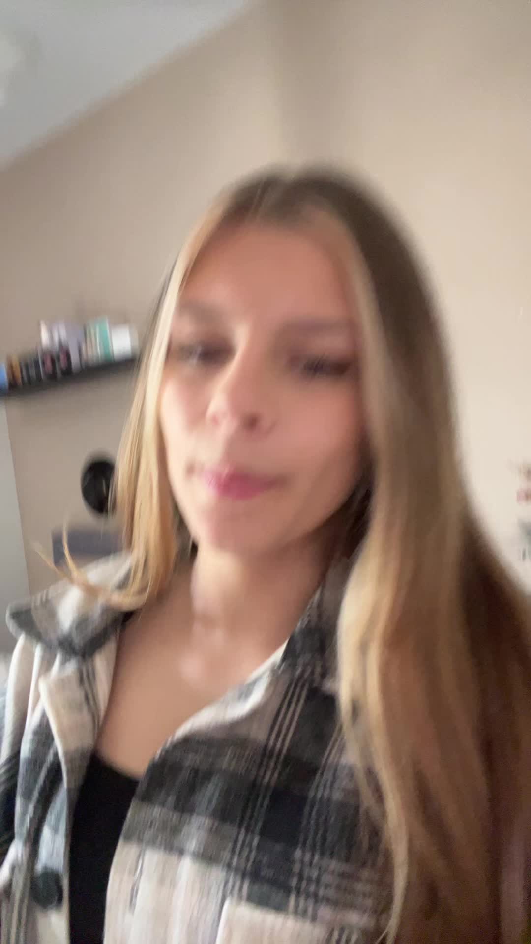 @Melinaaods