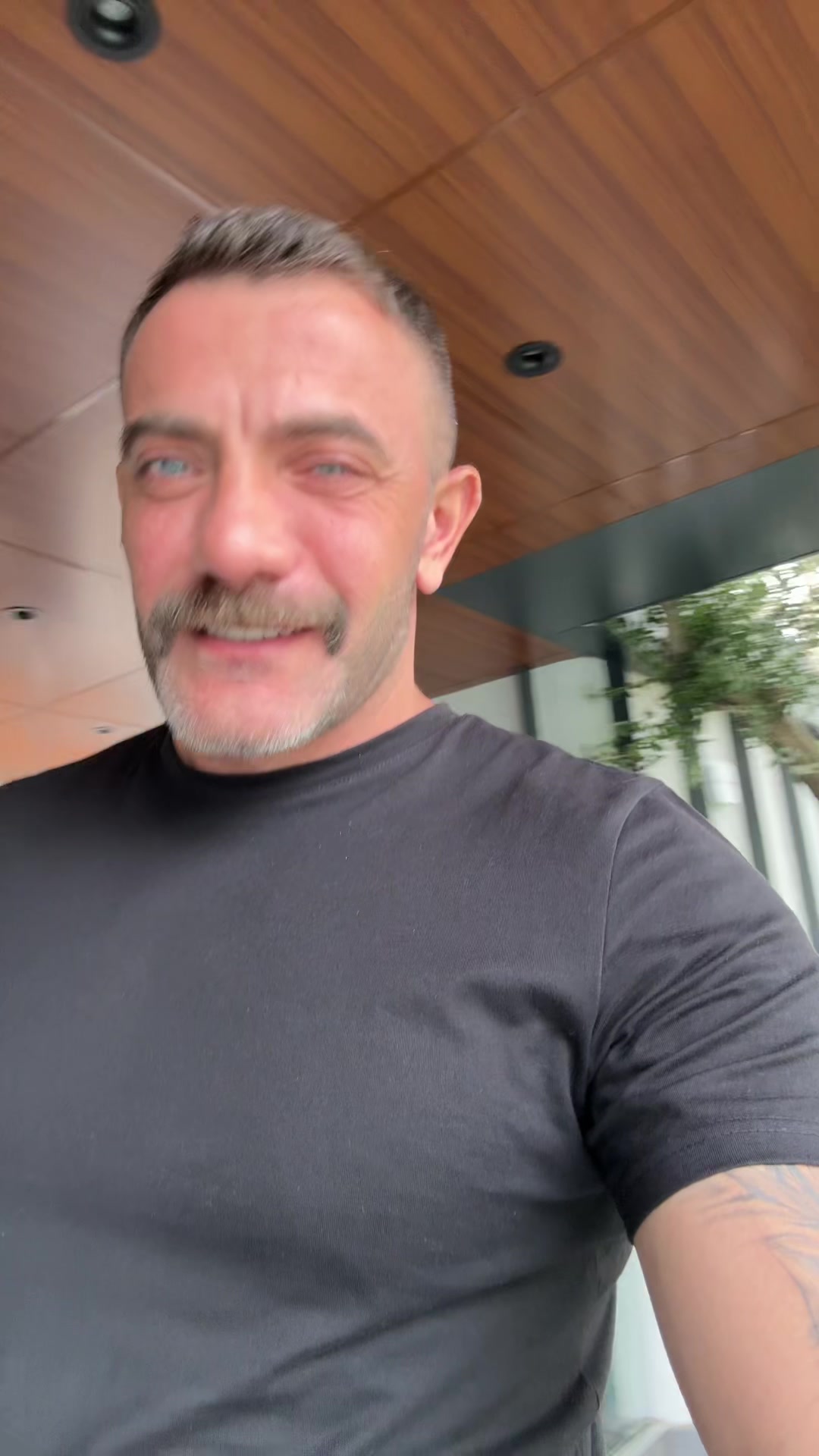 @Burhan Sağg&uuml;l