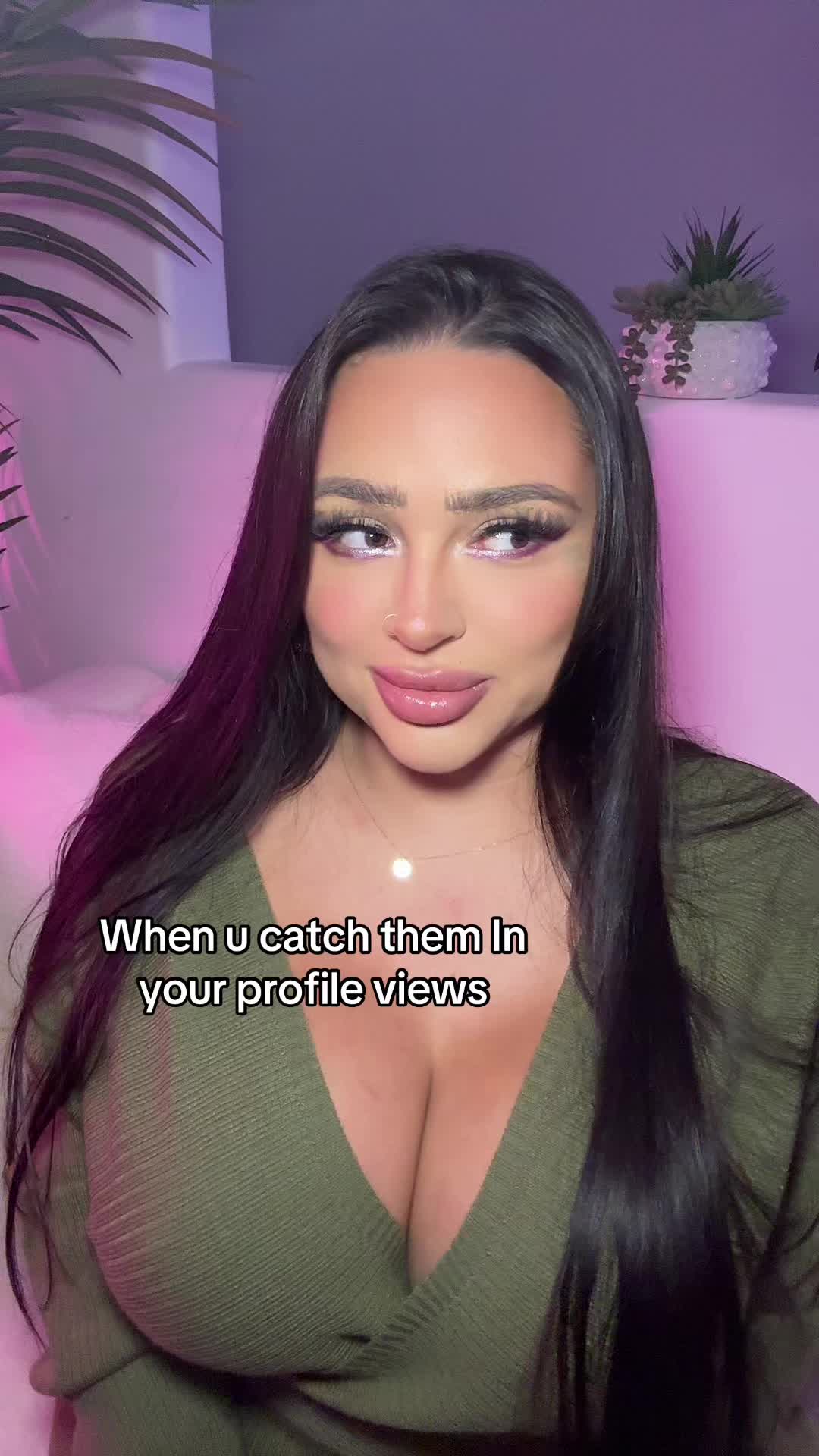 @zoeyfoxxofficial
