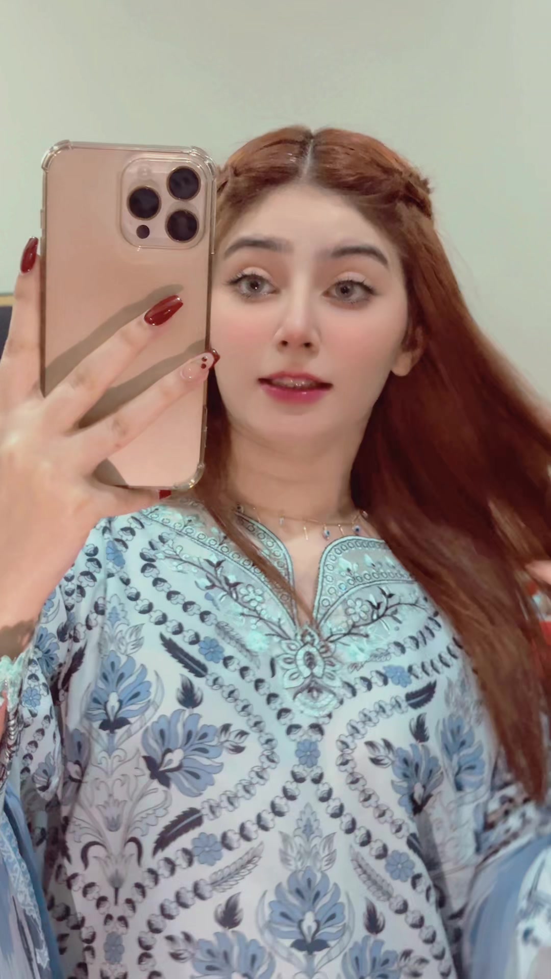 @Zahra🤍