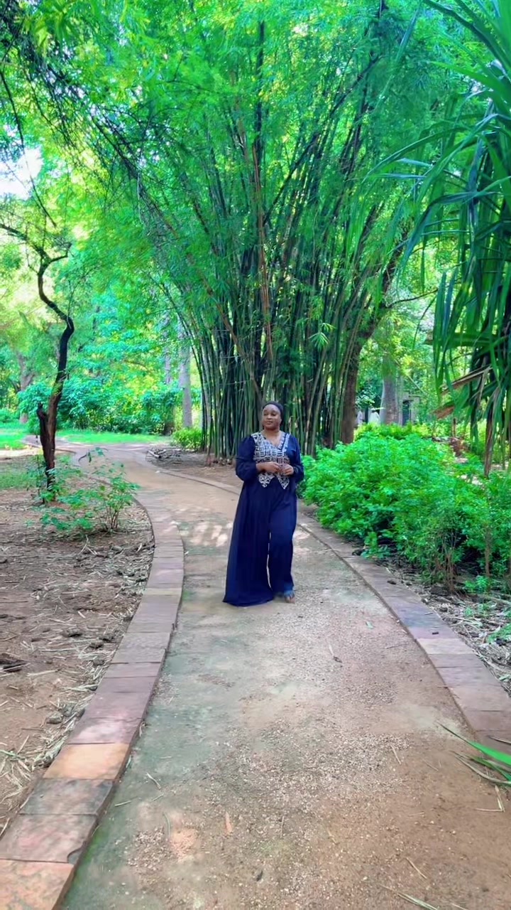 @Lah Sangaré